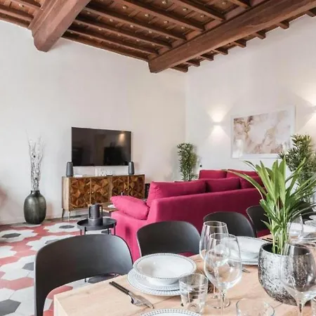 6bdr Stylish In The Lovely Rome- If You Want To Book, Please Contact On Wh-ats-app - 0034-635-518-216 !!!! Apartment
